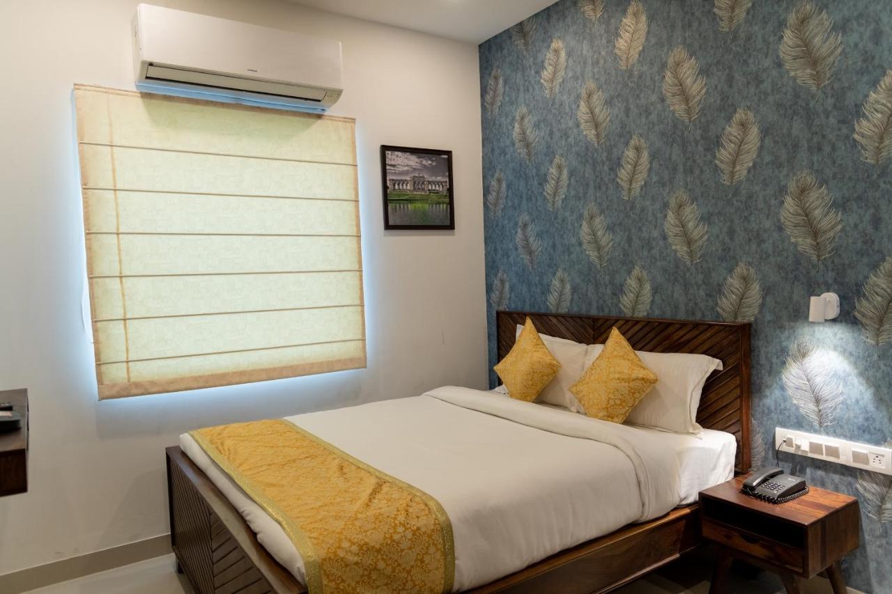 Vienna- A Boutique Hotel Jaipur Buitenkant foto