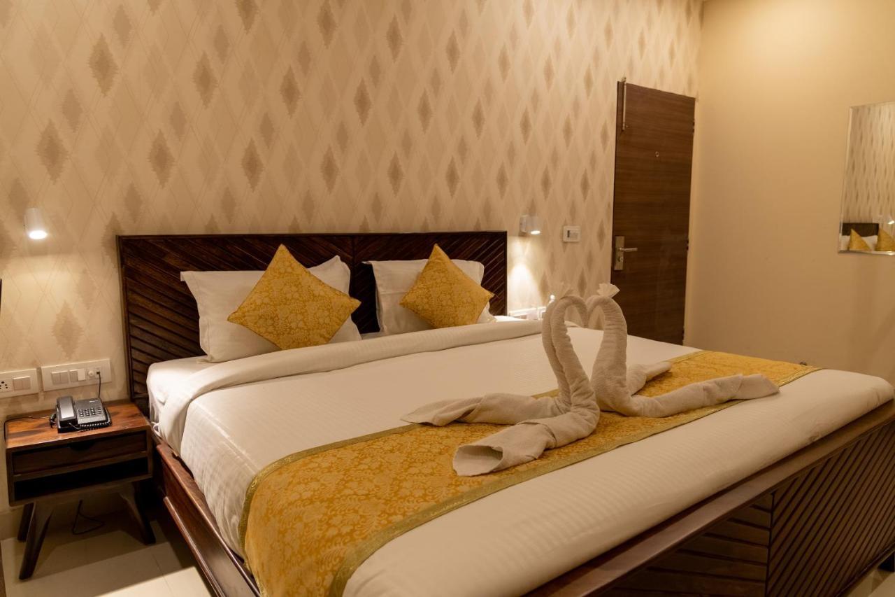 Vienna- A Boutique Hotel Jaipur Buitenkant foto