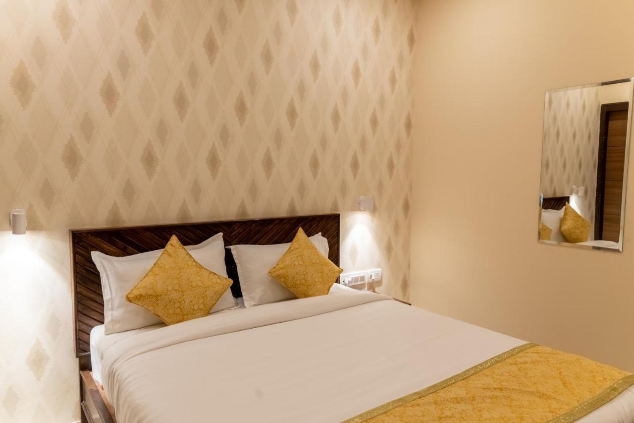 Vienna- A Boutique Hotel Jaipur Buitenkant foto